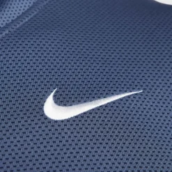 M Nk Df Vctry Thrmflx Hz Top