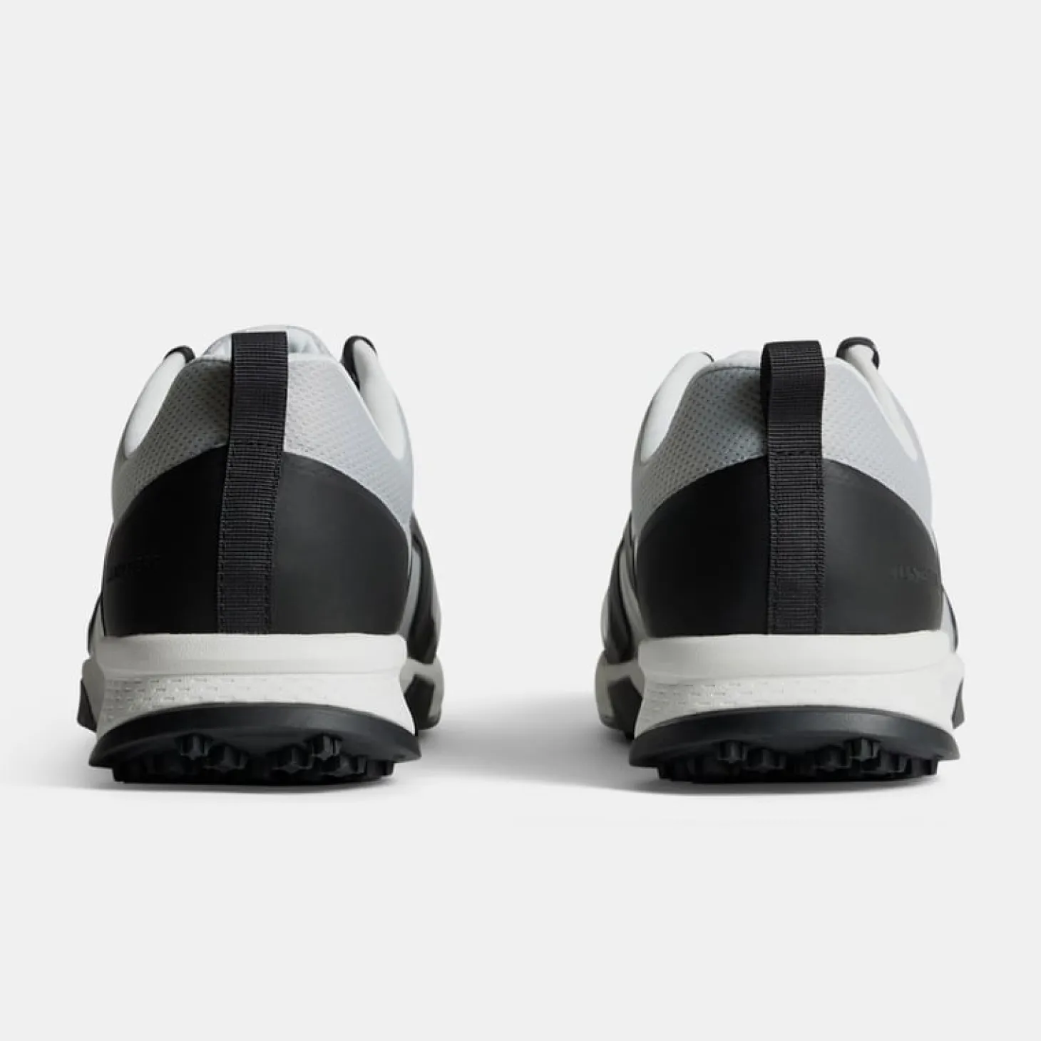 Range Finder Golf Sneaker