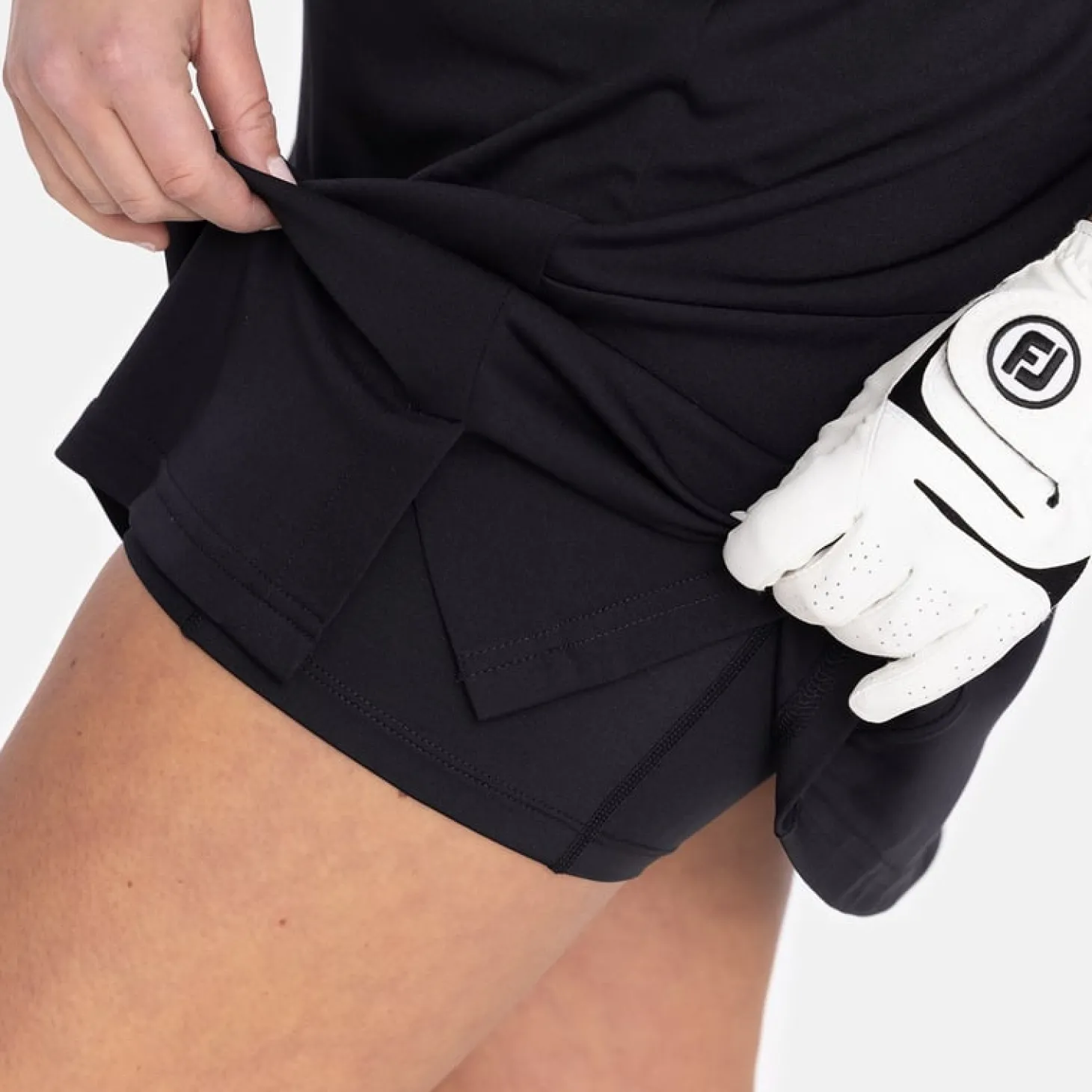 W Tech Dress Zip Collar Svart