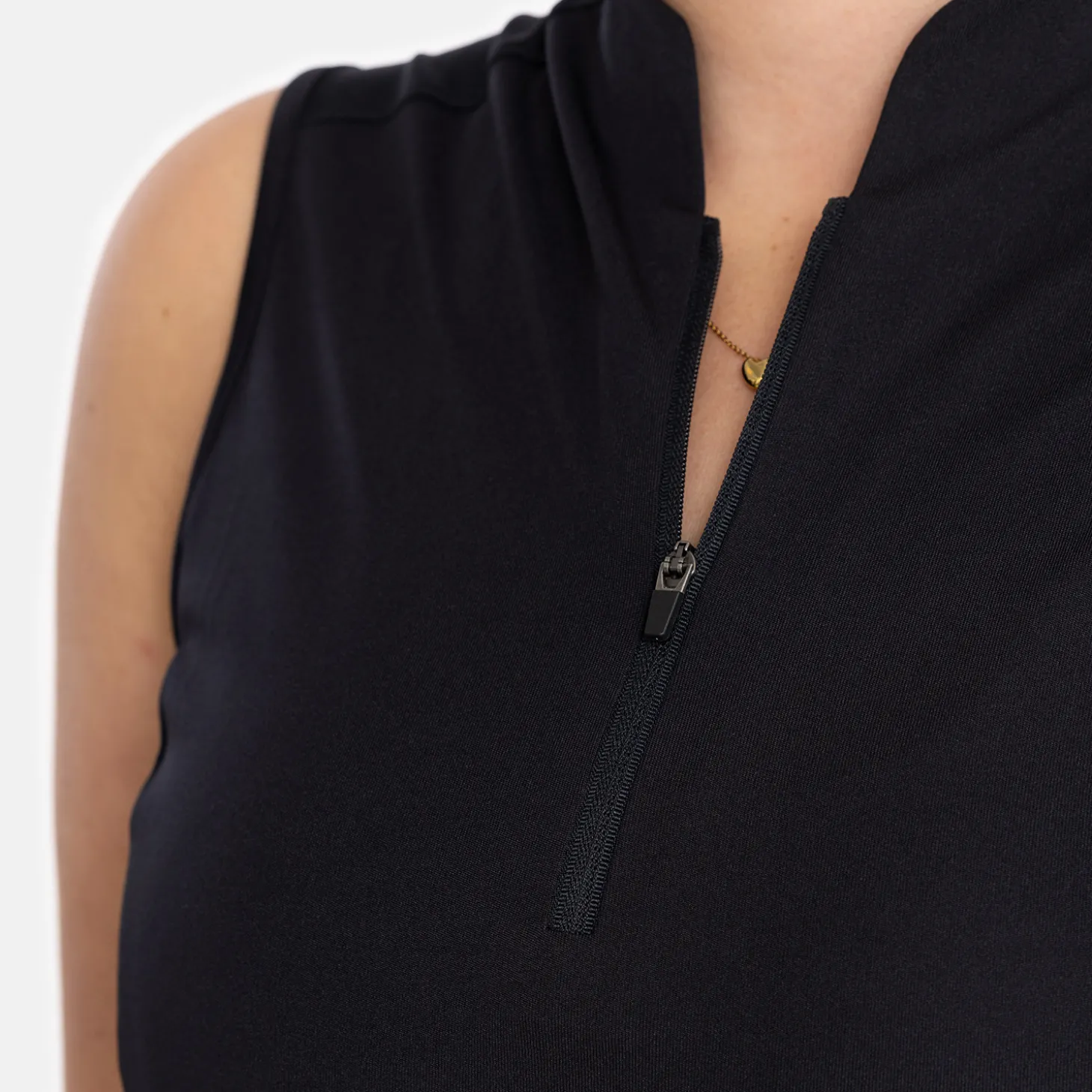 W Tech Dress Zip Collar Svart