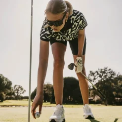 W Tech Hidden Button Pique AOP Svart Vit